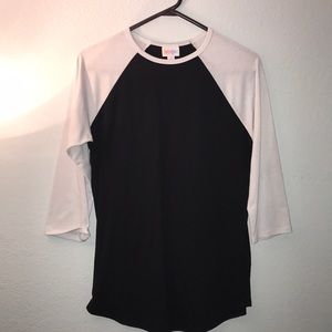 Lularoe raglan baseball tee